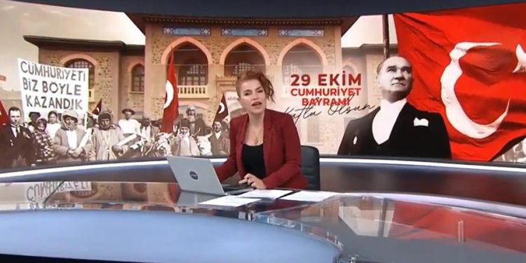Yandaş medya hedef göstermişti: TRT spikerine ‘ümmet’ cezası