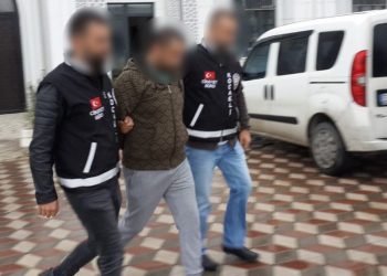 Yangının altından cinayet çıktı: 17 yaşındaki kızı öldürüp evi yakmış