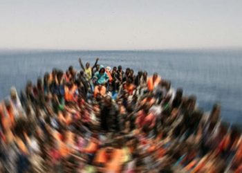 Yunanistan’da göçmenleri taşıyan iki tekne battı: 15 ölü, 90 kayıp