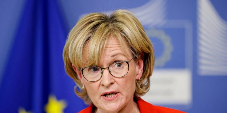 Avrupa Komisyonu Üyesinden Türkiye’ye Rusya Ziyareti