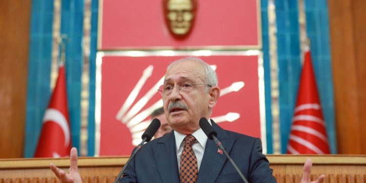 Kılıçdaroğlu: “Bütün Dünya Erdoğan’a Gülüyor”