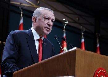 Üç Yılını Doldurmuş Sözleşmelilere Aday Memurluk Hakkı