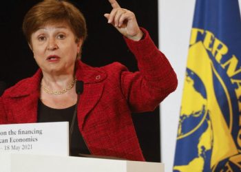 IMF’den Fransa’ya bütçe açığı uyarısı: Kamu borçları dizginlenmeli