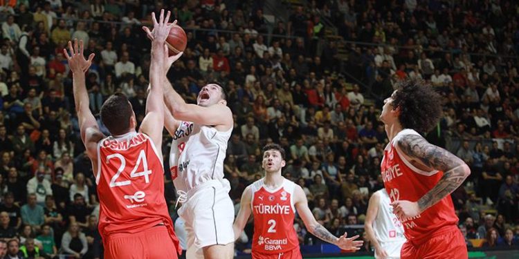 12 Dev Adam, Dünya Kupası şansını yitirdi