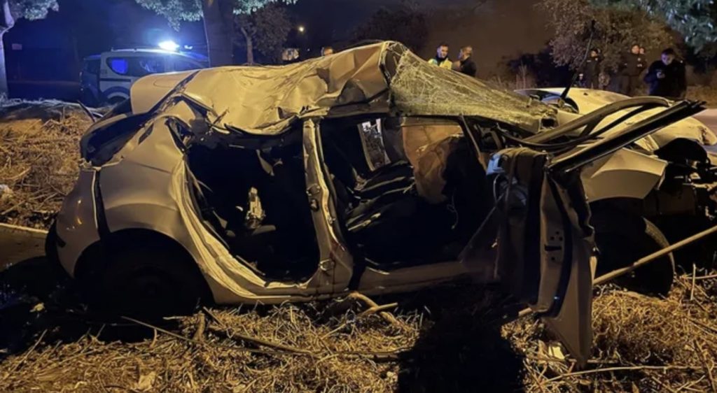 16 yaşındaki çocuğun kullandığı otomobil takla attı: Bir ölü, iki yaralı