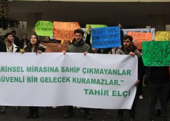 Öğrenciler eylemde: Cuma gününe kadar karar verin