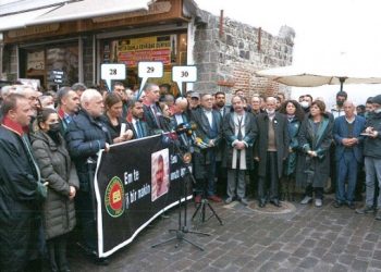 Emniyet Tahir Elçi anmasına katılan 66 kişiyi fişledi!