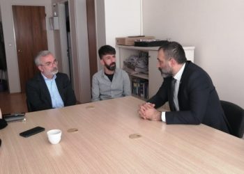 Barış Atay’dan Kürt gazetecilere dayanışma ziyareti