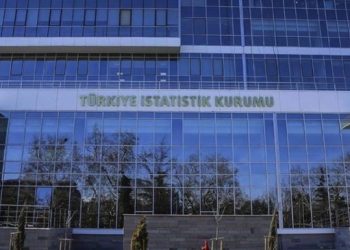 İşsizlik oranı yeniden çift haneye çıktı