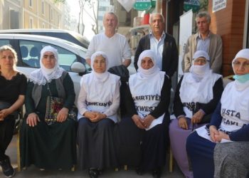 ‘Tecrit sonlandırılsın, hasta tutuklular serbest bırakılsın’