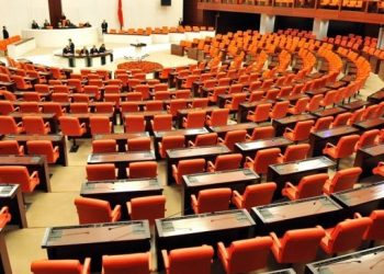 Çavuşoğlu’na kimyasal silah sorusu: Araştıracak mısınız?