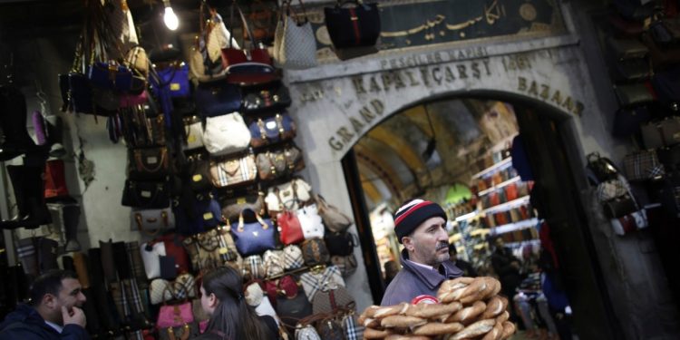 Ekonomide Resesyon Endişesi Artıyor