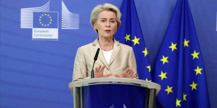 AB Komisyonu Başkanı von der Leyen, BM Genel Sekreteri Guterres ve Cumhurbaşkanı Erdoğan'ı kutladı
