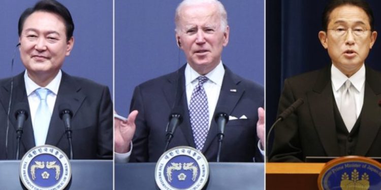 ABD, Japonya ve Güney Kore liderleri bir araya geldi: Kuzey Kore'ye karşı iş birliği mesajı verildi