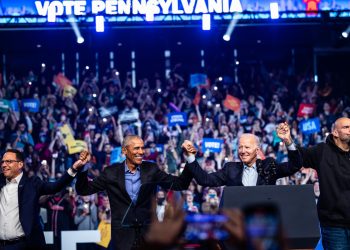 ABD'de kritik ara seçimler öncesi Biden ve Obama, Pennsylvania'da güçlerini birleştirdi