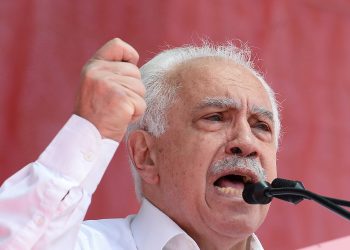 AKP-HDP görüşmesine Perinçek’ten tepki: O Anayasa yıkılır