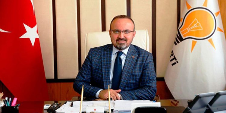 AKP'li Turan: Kendimizi revize edersek tarihin en büyük oyunu alacağız