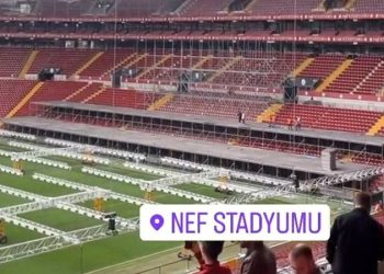 AKP'nin "Birlik, İrade, Zafer" programının NEF Stadı’nda yapılacağı açıklanmıştı; İl Başkanı Kabaktepe'den saha zeminiyle ilgili açıklama