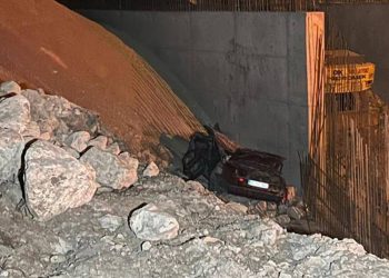 Afyonkarahisar’da 5 metre yükseklikten düşen otomobildeki 4 kişi öldü