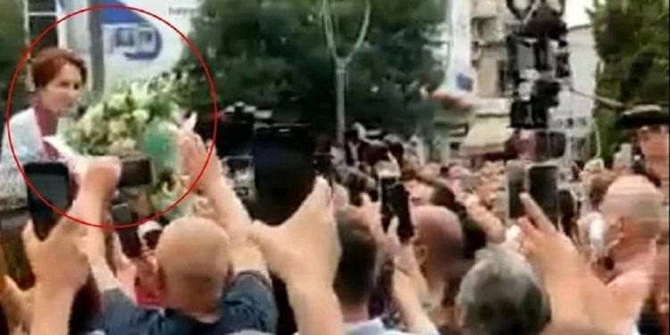 Akşener’e verdiği çiçek sonrası sürülen öğretmen sessizliğini bozdu