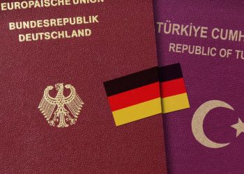 Almanya Türk Toplumu vatandaşlık yasası reformundan memnun