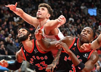 Alperen Şengün'ün 17 sayılık performansı Houston'a yetmedi