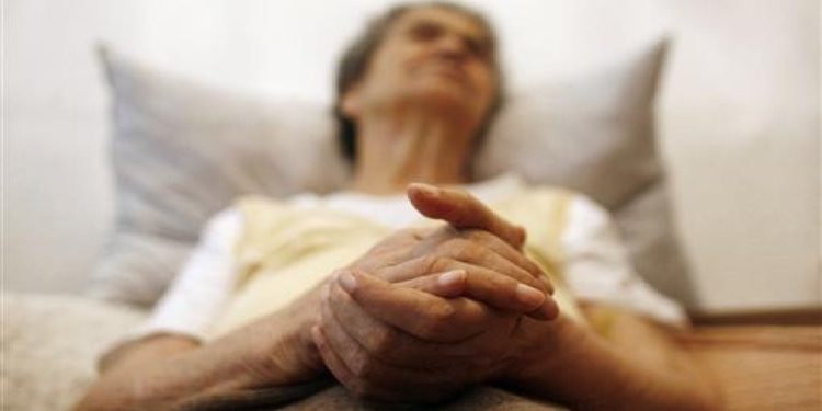 Alzheimer hastalığında umut: Yeni antikor tedavisi bilişsel gerilemeyi yavaşlattı