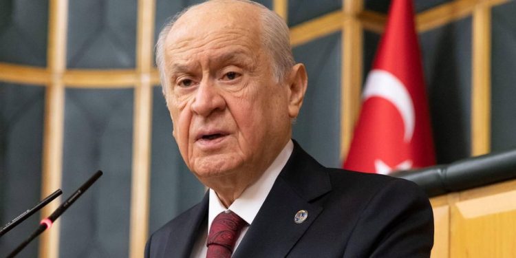 Bahçeli: Anket şirketlerini bozguna uğrata uğrata geliyoruz