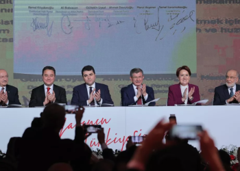 Barış Pehlivan paylaştı: Altılı masa toplantısının davetiyesi ortaya çıktı