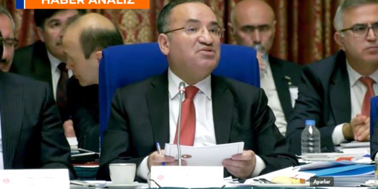 Bekir Bozdağ ‘keşke’yle kurtuldu, hukukçular soruyor: Diğer insanların suçu ne?