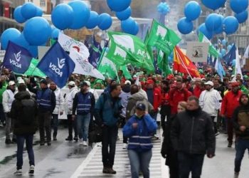 Belçika polisi 'polise yönelik şiddete karşı' eylemde