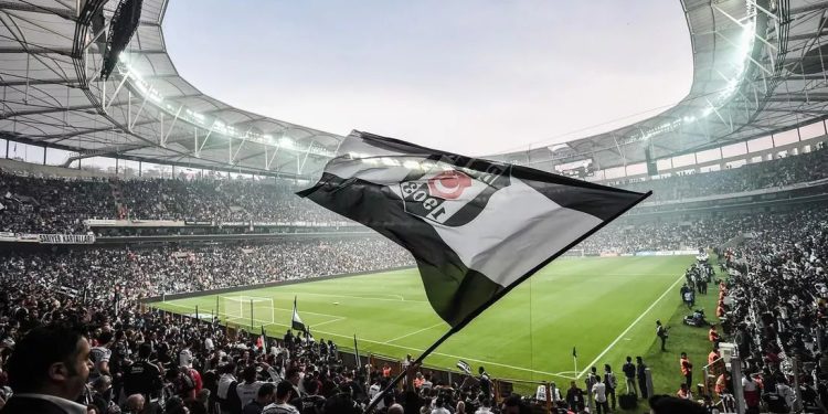 Beşiktaş-Antalyaspor maçı, ‘güvenlik’ gerekçesiyle ertelendi