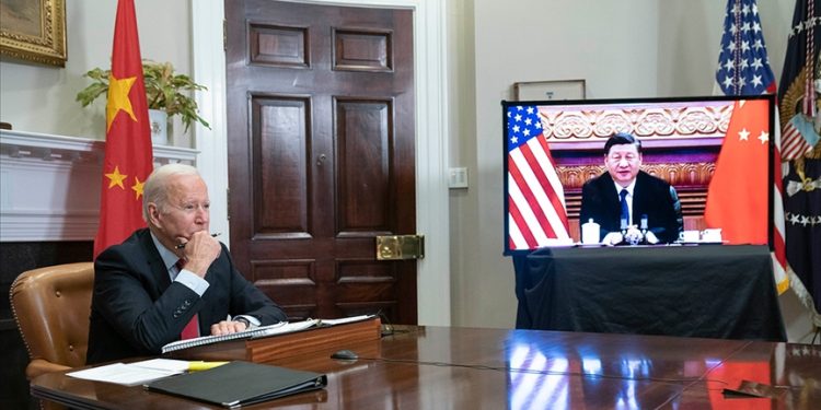 Biden ve Şi, kritik gündemlerin gölgesinde bir araya gelecek