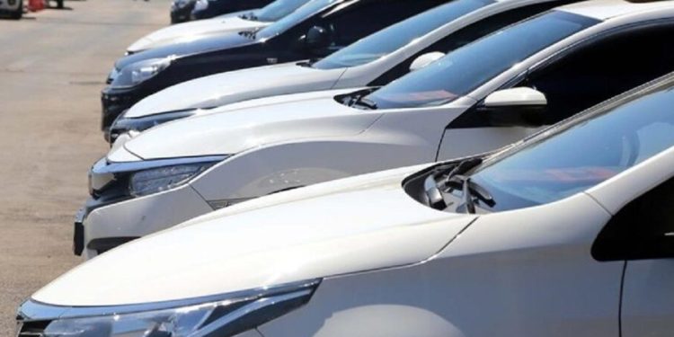 Borç batağındaki AKP’li Bursa Büyükşehir Belediyesi’nden vakıflara 5,1 milyon TL’lik araç bağışı