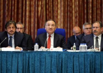 Bozdağ’a göre işkence yok, demokrasi standartları yüksek!