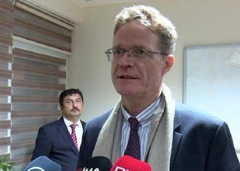Büyükelçi Meyer-Landrut: Tahıl kıtlığı çıkarsa sorumlusu Rusya’dır
