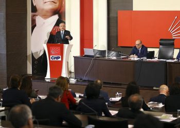 CHP'de anayasa mesaisi başlıyor