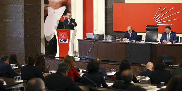 CHP'de anayasa mesaisi başlıyor
