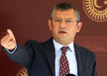 CHP’den ‘Sisi’yle barışma’ yorumu: Seçimi kaybetmemek uğruna tükürdüğü suratı yalıyor