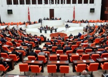 Cemevleri düzenlemesi Meclis’te kabul edildi