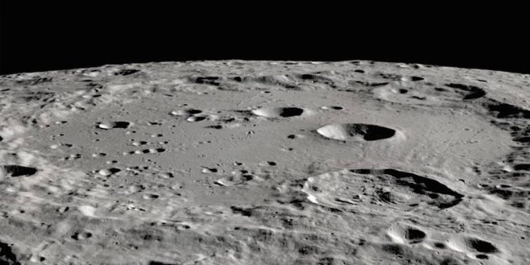 Çin, Ay'da nükleer enerjiyle çalışan üs kurmayı planlıyor