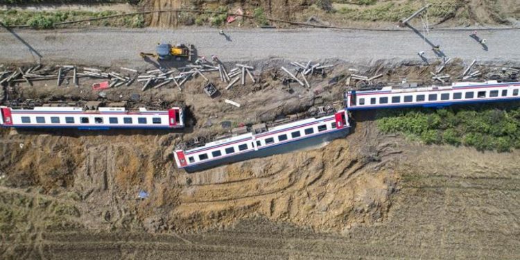 Çorlu tren kazasının tutuklu tek sanığına tahliye