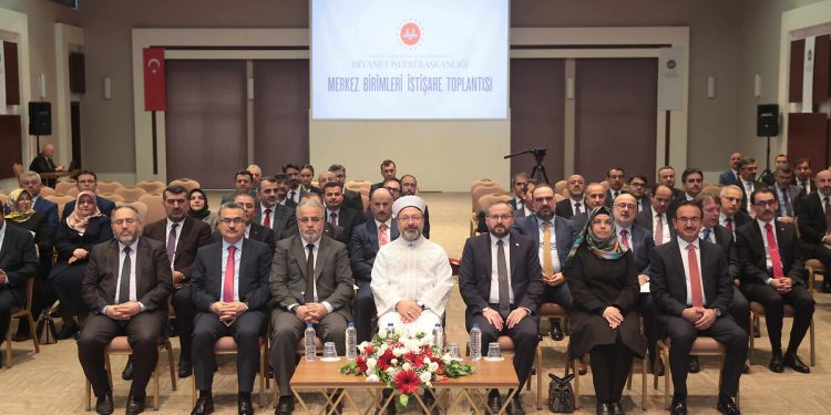 Diyanet, ‘istişare’ için denize sıfır tesis tercih etti