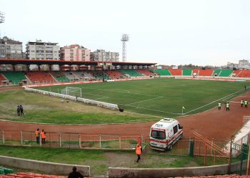 Diyarbakır Stadyumu’nun adının ‘Tahir Elçi’ olarak değiştirilmesi için kanun teklifi