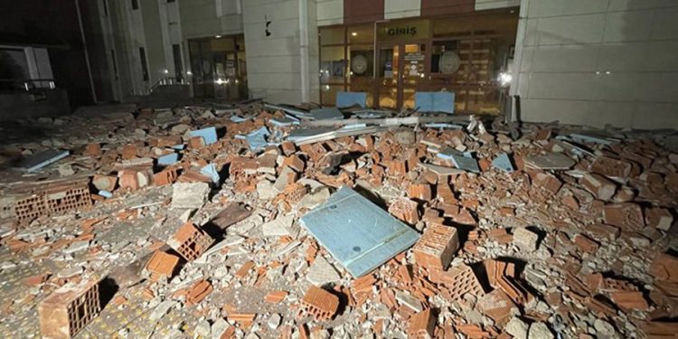 EGM’den ‘yeni deprem bekleniyor’ paylaşımlarına inceleme