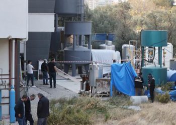 Ege Üniversitesi’nde deney sırasında patlama; 1’i ağır iki yaralı