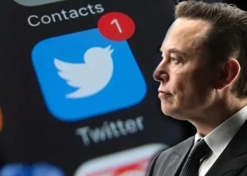 Elon Musk, New York Times'ın 'Twitter, hızla toplu işten çıkarmalara gidecek' haberini yalanladı