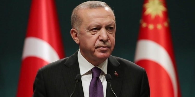 Erdoğan, başöğretmenlik sınavında başarılı olanların sayısını açıkladı