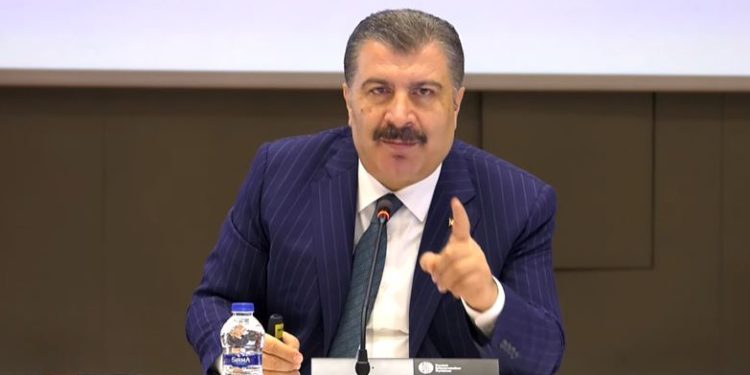 Erdoğan onayladı; tıp ve diş hekimliği son sınıf öğrencileri tam asgari ücret tutarında maaş alacak