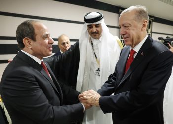 Erdoğan’dan Sisi’yle fotoğraf yorumu: Yeniden niye olmasın?